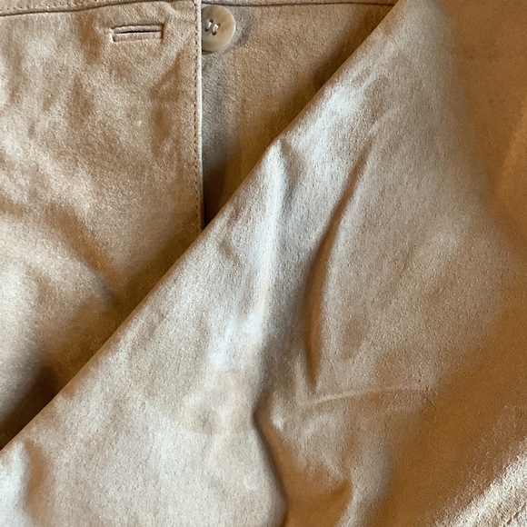 Women’s Clio Tan Suede Jacket - Picture 4 of 8